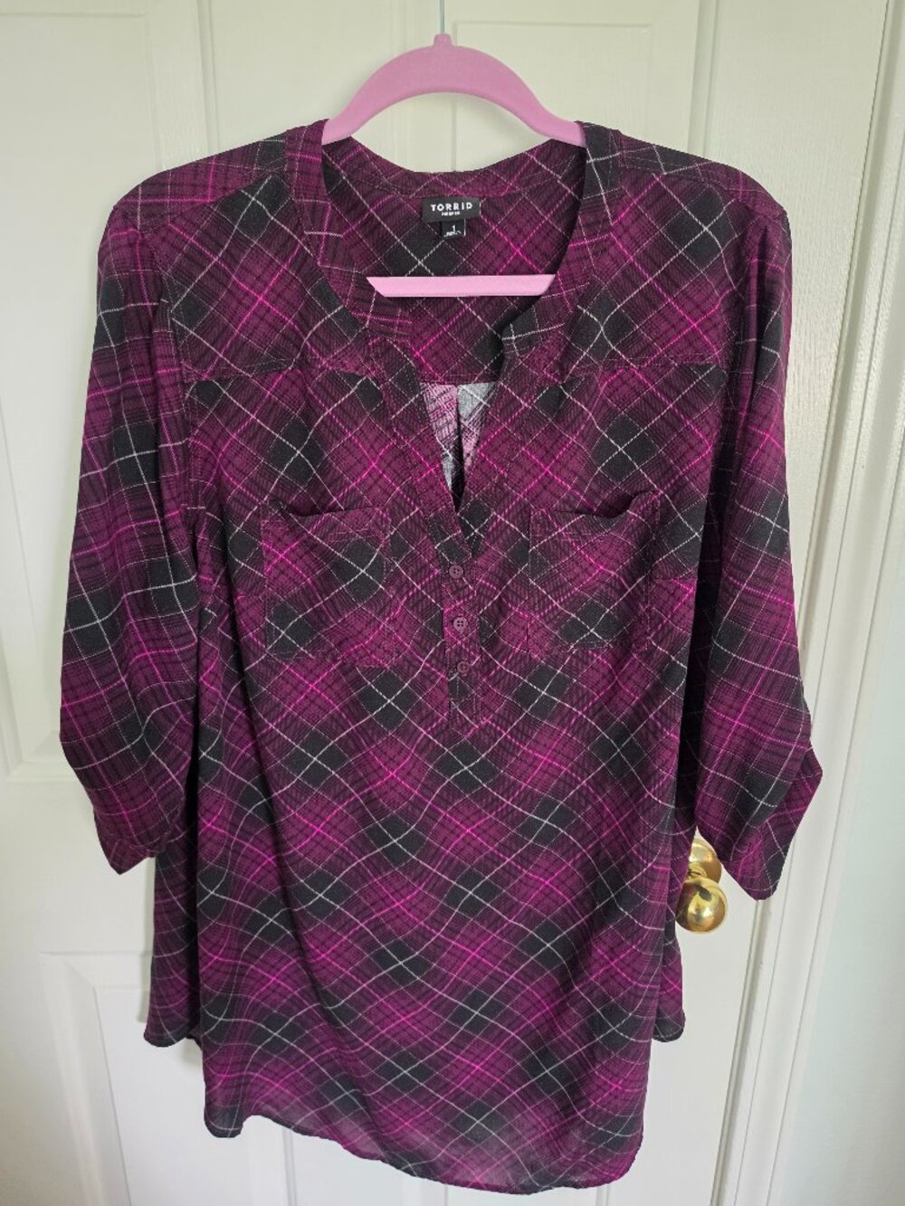 Torrid Blouse with 3/4 length sleeves
